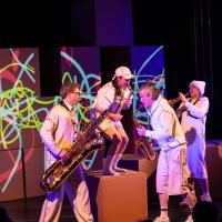 Phoenix Cultuur bestaat 10 jaar: gratis voorstelling ‘De Familie Sax’
